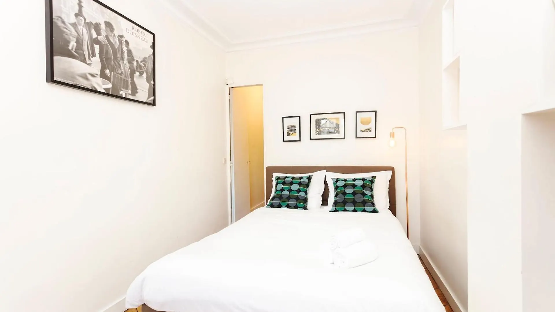 Dame 1br Cozy Flat Apartment Paris